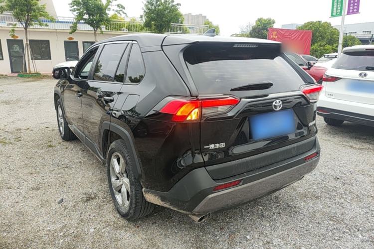 Used Toyota RAV4 2021 2.0L CVT Two-Wheel Drive Fashion PLUS Edition Rear Left 45 Deg