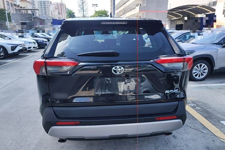 Used Toyota RAV4 2021 2.0L CVT Two-Wheel Drive Fashion Edition Rear