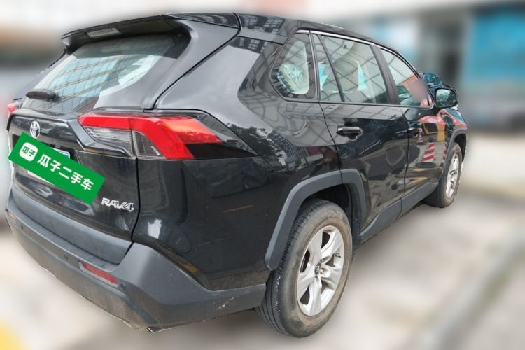 Used Toyota RAV4 2021 2.0L CVT Two-Wheel Drive Urban Edition Rear Right 45 Deg