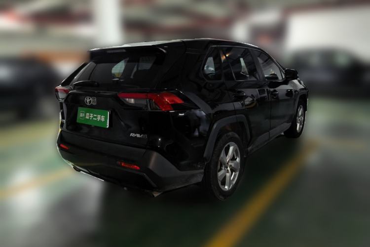 Used Toyota RAV4 2021 2.0L CVT 4x4 Trend Edition Rear Right 45 Deg