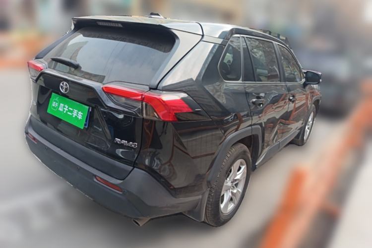 Used Toyota RAV4 2021 2.0L CVT Two-Wheel Drive Urban Edition Rear Right 45 Deg