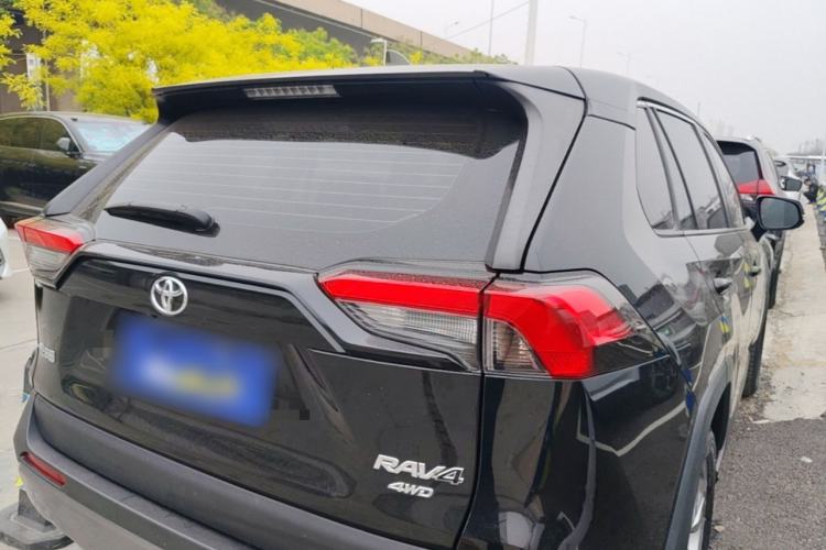 Used Toyota RAV4 2021 2.0L CVT 4x4 Style PLUS Edition Rear Right 45 Deg