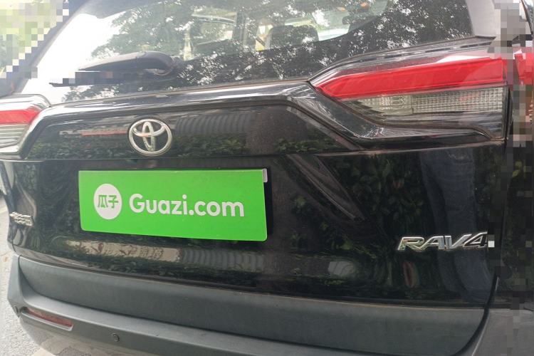 Used Toyota RAV4 2021 2.0L CVT Two-Wheel Drive Fashion Edition Rear