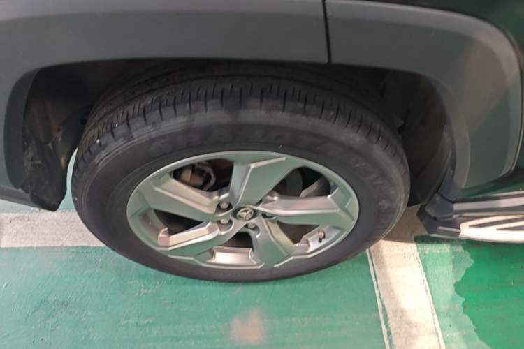 Used Toyota RAV4 2021 2.0L CVT Two-Wheel Drive Fashion Edition Right Rear Wheel Hub