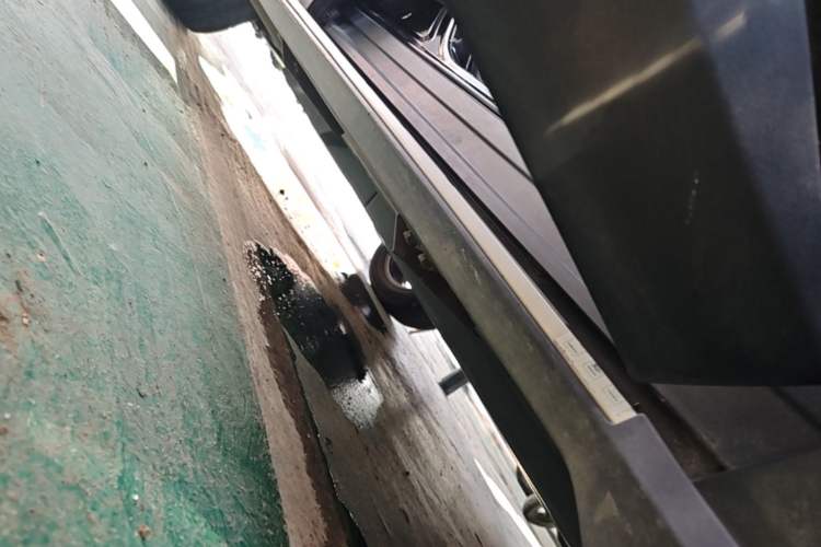 Used Toyota RAV4 2021 2.0L CVT Two-Wheel Drive Fashion Edition Right Side Sill