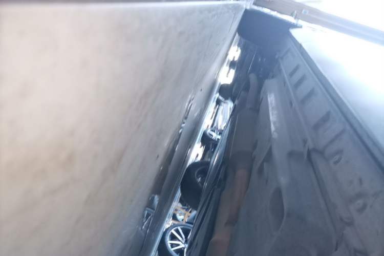 Used Toyota RAV4 2021 Revised Version Dual-Motor Hybrid 2.5L E-CVT 4x4 Elite PLUS Edition Right Side Sill