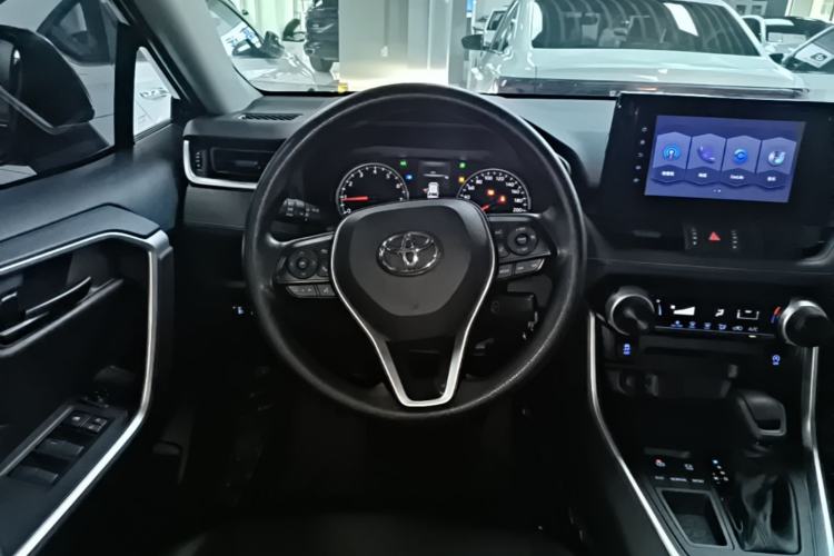 Used Toyota RAV4 2021 2.0L CVT Two-Wheel Drive Urban Edition Steering Wheel