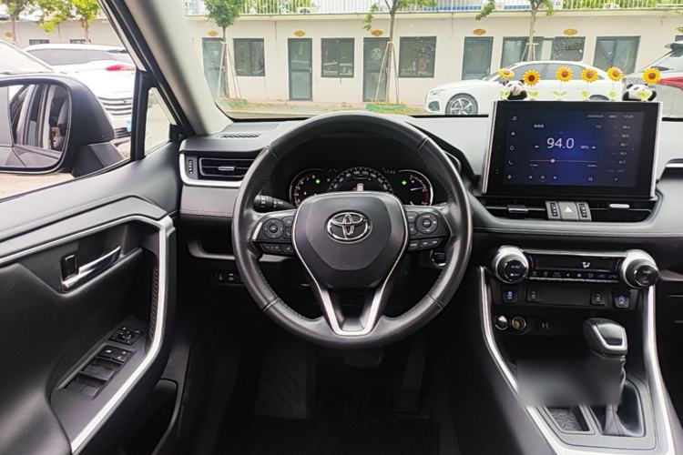 Used Toyota RAV4 2021 2.0L CVT Two-Wheel Drive Fashion PLUS Edition Steering Wheel