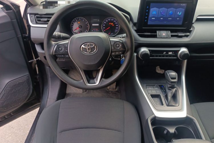 Used Toyota RAV4 2021 2.0L CVT Two-Wheel Drive Urban Edition Steering Wheel