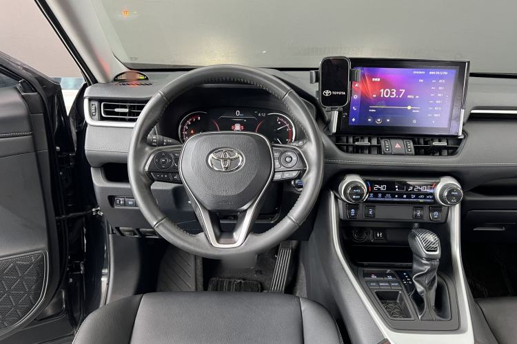 Used Toyota RAV4 2021 2.0L CVT Two-Wheel Drive Fashion PLUS Edition Steering Wheel