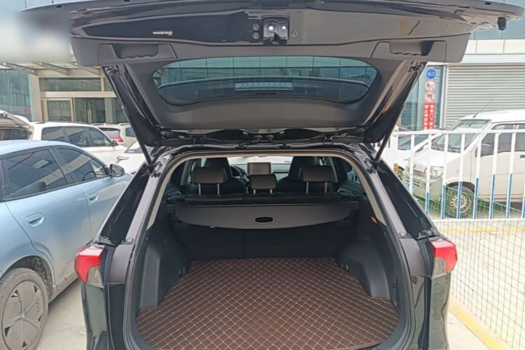 Used Toyota RAV4 2021 Revised Version Dual-Motor Hybrid 2.5L E-CVT 4x4 Elite PLUS Edition Trunk