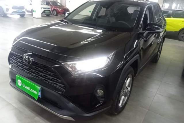 Used Toyota RAV4 2021 2.0L CVT Two-Wheel Drive Fashion PLUS Edition