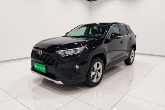Used Toyota RAV4 2021 2.0L CVT Two-Wheel Drive Fashion Edition