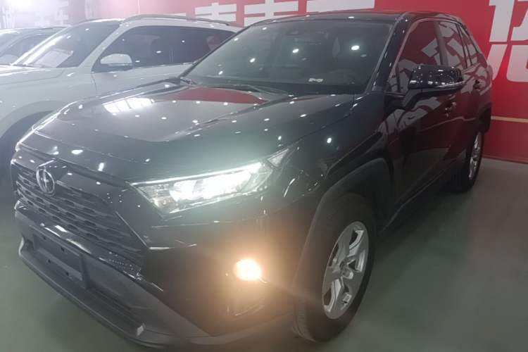 Used Toyota RAV4 2021 2.0L CVT Two-Wheel Drive Urban Edition Guazi used car, China used car export, Used car for sale, Used  cars, Cheapest cars for sale