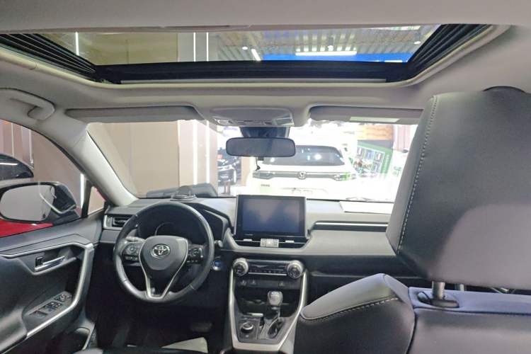 Used Toyota RAV4 2021 Revised Version Dual-Motor Hybrid 2.5L E-CVT 4x4 Elite PLUS Edition Headliner
