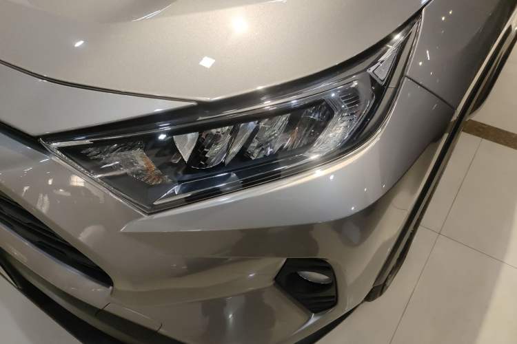 Used Toyota RAV4 2021 2.0L CVT Two-Wheel Drive Fashion PLUS Edition Left Front Headlight