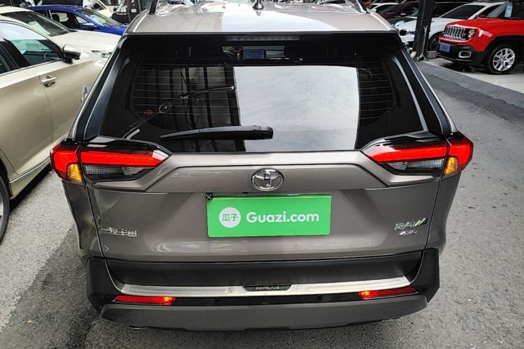 Used Toyota RAV4 2021 2.0L CVT 4x4 Trend Edition Rear