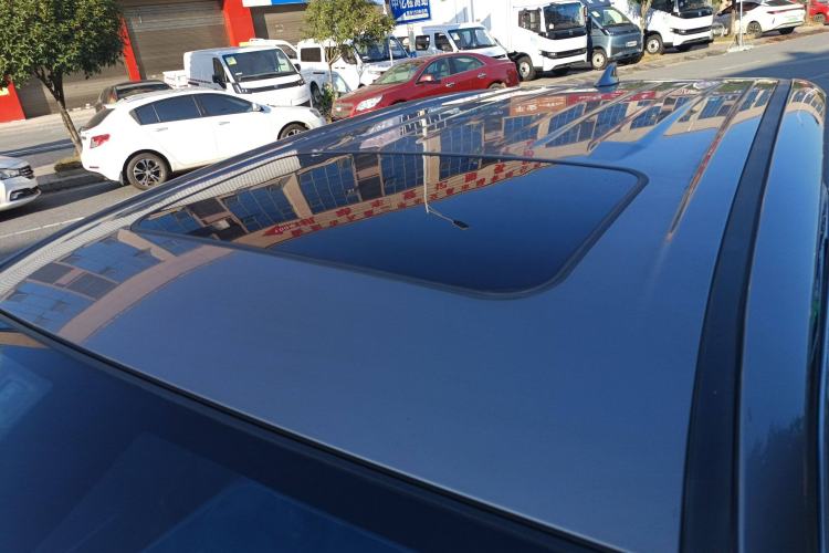 Used Toyota RAV4 2021 2.0L CVT Two-Wheel Drive Fashion Edition Roof
