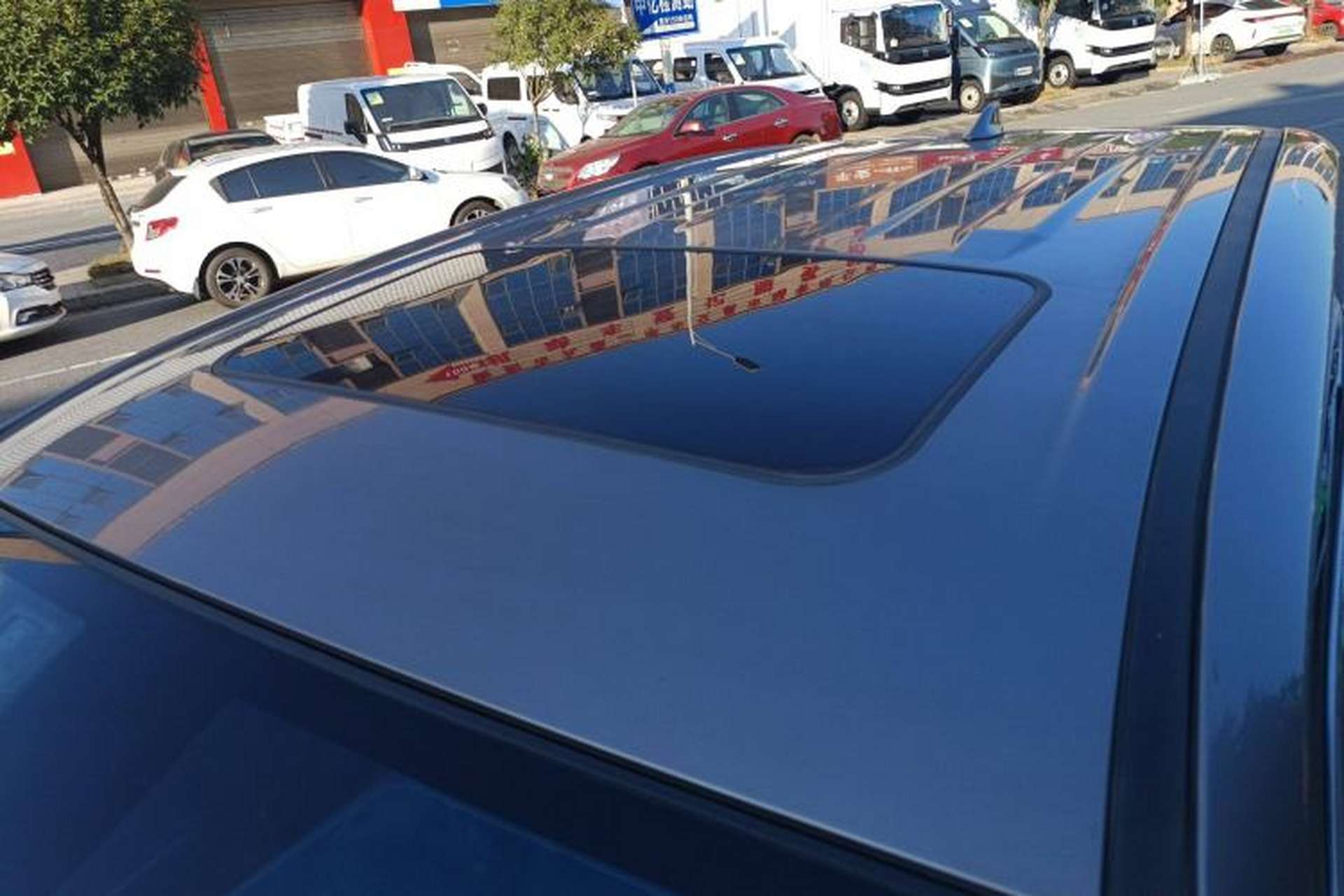 Used Toyota RAV4 2021 2.0L CVT Two-Wheel Drive Fashion Edition Roof