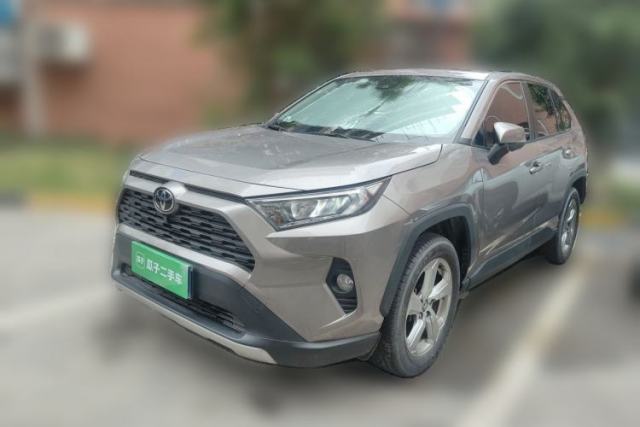 Used Toyota RAV4 2021 2.0L CVT Two-Wheel Drive Fashion PLUS Edition