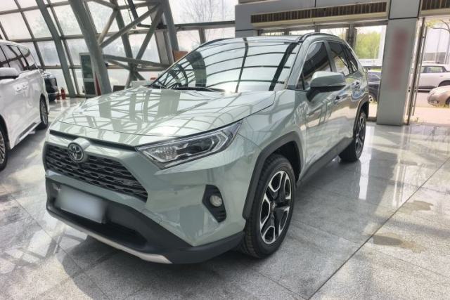 Used Toyota RAV4 2021 2.0L CVT Four-Wheel Drive Premium Edition