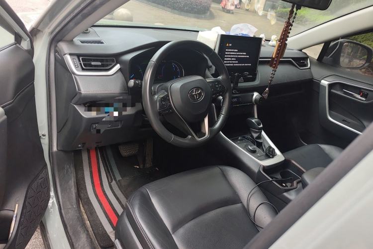 Used Toyota RAV4 2021 Dual-Engine 2.5L E-CVT Four-Wheel Drive Elite PLUS Edition Center Console