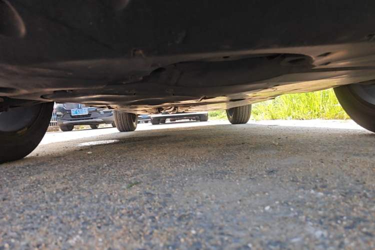 Used Toyota RAV4 2021 2.0L CVT Two-Wheel Drive Prestige Edition Chassis Front