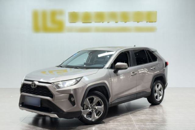 Used Toyota RAV4 2021 2.0L CVT Two-Wheel Drive Fashion Edition