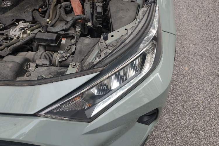 Used Toyota RAV4 2021 Dual-Engine 2.5L E-CVT Four-Wheel Drive Elite PLUS Edition Engine Bay Left