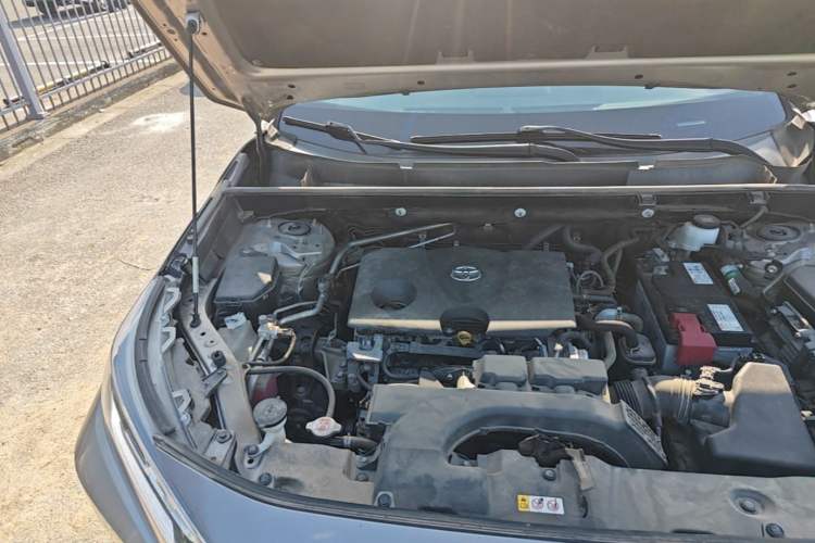Used Toyota RAV4 2021 2.0L CVT Two-Wheel Drive Prestige Edition Engine Bay Right
