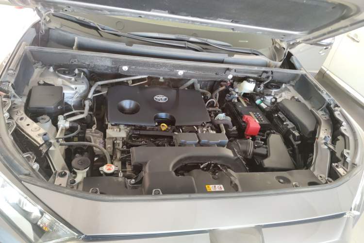 Used Toyota RAV4 2021 2.0L CVT Two-Wheel Drive Fashion PLUS Edition Engine Bay