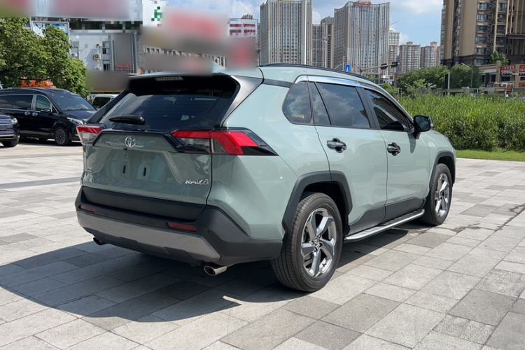 Used Toyota RAV4 2021 2.0L CVT Two-Wheel Drive Fashion PLUS Edition Exterior 7