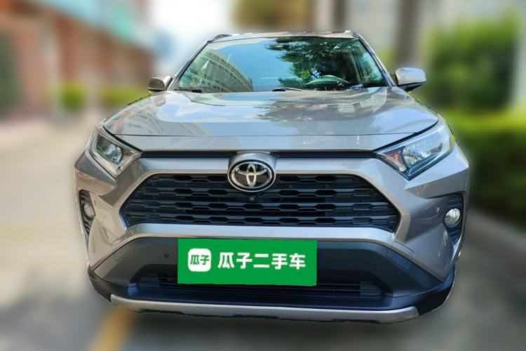 Used Toyota RAV4 2021 2.0L CVT Two-Wheel Drive Fashion PLUS Edition Front