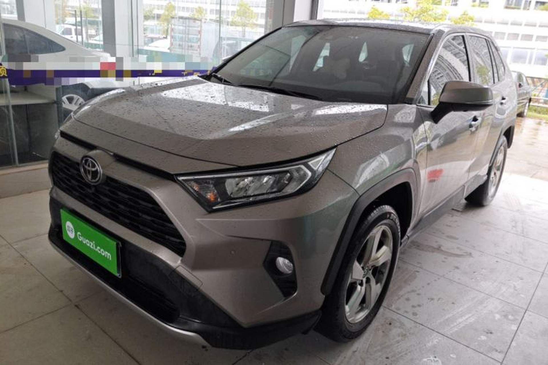 Used Toyota RAV4 2021 2.0L CVT Two-Wheel Drive Fashion Edition Front Left 45 Deg