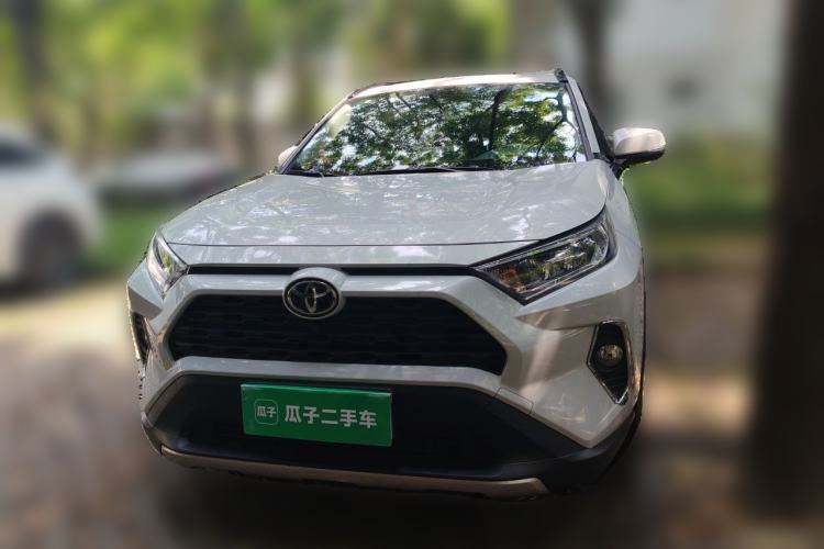 Used Toyota RAV4 2021 2.0L CVT Two-Wheel Drive Fashion PLUS Edition Front