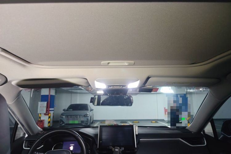 Used Toyota RAV4 2021 2.0L CVT Two-Wheel Drive Fashion Edition Headliner