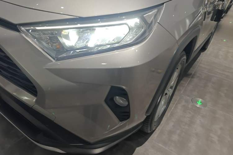 Used Toyota RAV4 2021 2.0L CVT Two-Wheel Drive Fashion Edition Left Front Headlight