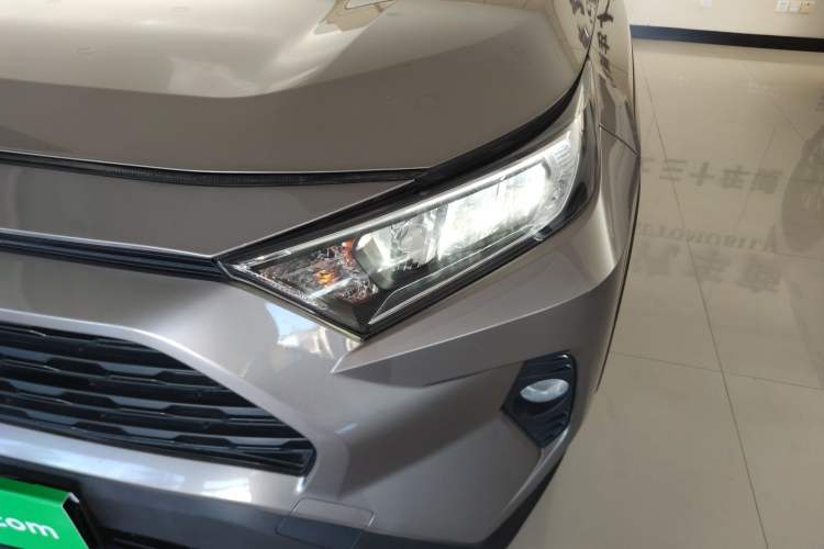 Used Toyota RAV4 2021 2.0L CVT Two-Wheel Drive Fashion PLUS Edition Left Front Headlight