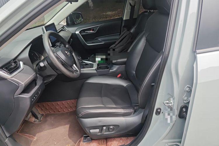 Used Toyota RAV4 2021 2.0L CVT Two-Wheel Drive Fashion Edition Left Front Seat