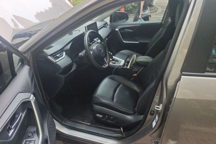 Used Toyota RAV4 2021 Dual-Engine 2.5L E-CVT Four-Wheel Drive Elite PLUS Edition Left Front Seat