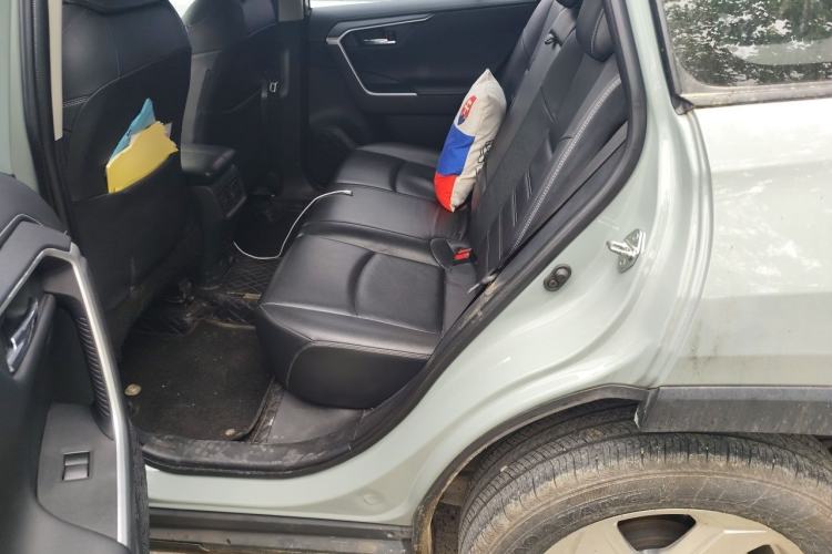 Used Toyota RAV4 2021 2.0L CVT 4x4 Style PLUS Edition Left Rear Seat