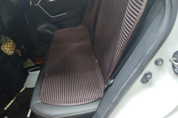 Used Toyota RAV4 2021 2.0L CVT Two-Wheel Drive Fashion PLUS Edition Left Rear Seat