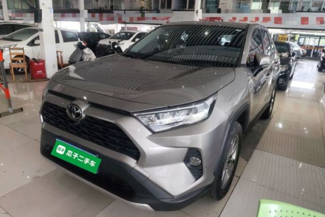 Used Toyota RAV4 2021 2.0L CVT Two-Wheel Drive Fashion Edition