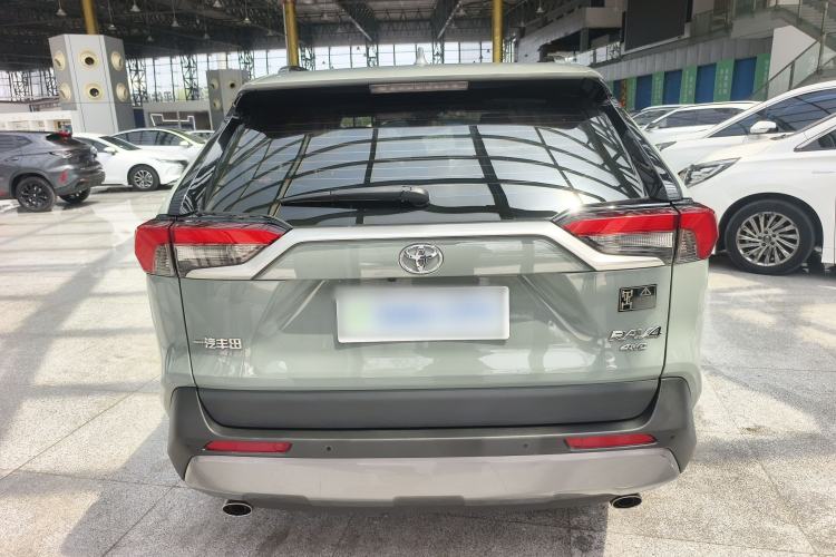 Used Toyota RAV4 2021 2.0L CVT Four-Wheel Drive Premium Edition Rear