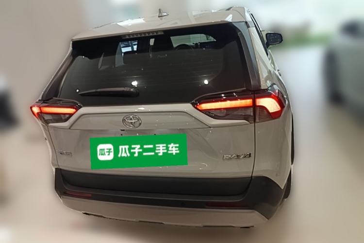 Used Toyota RAV4 2021 2.0L CVT Two-Wheel Drive Fashion PLUS Edition Rear