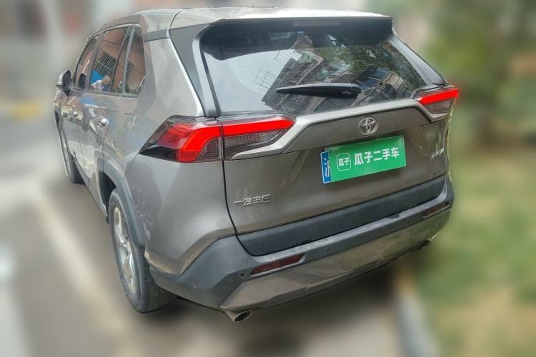 Used Toyota RAV4 2021 2.0L CVT Two-Wheel Drive Fashion PLUS Edition Rear Left 45 Deg