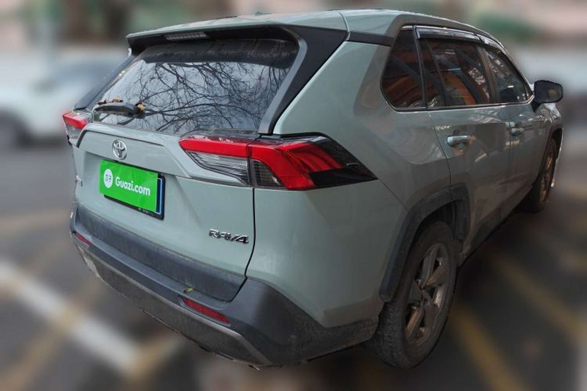 Used Toyota RAV4 2021 2.0L CVT Two-Wheel Drive Fashion PLUS Edition Rear Right 45 Deg