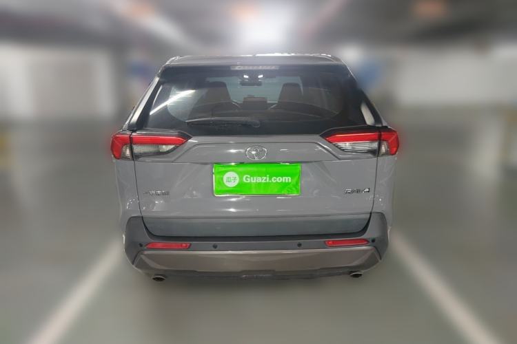 Used Toyota RAV4 2021 2.0L CVT Two-Wheel Drive Fashion Edition Rear