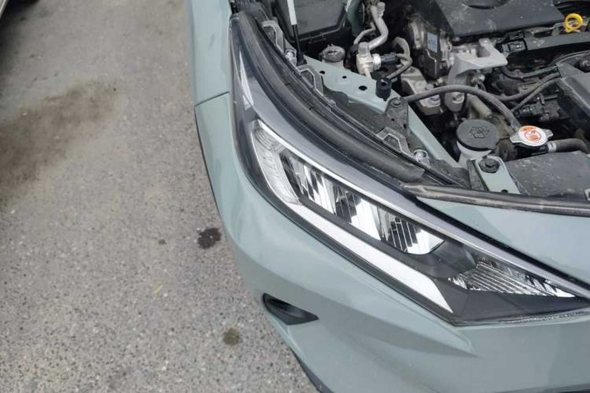 Used Toyota RAV4 2021 2.0L CVT 4x4 Style PLUS Edition Right Front Headlight