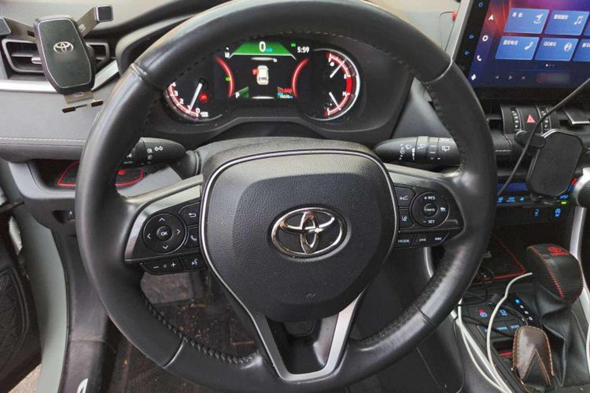 Used Toyota RAV4 2021 2.0L CVT Two-Wheel Drive Fashion PLUS Edition Steering Wheel